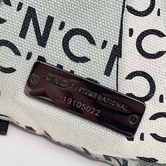 CNC Rare Luxury Crossbody Purse - Picture 4 of 16